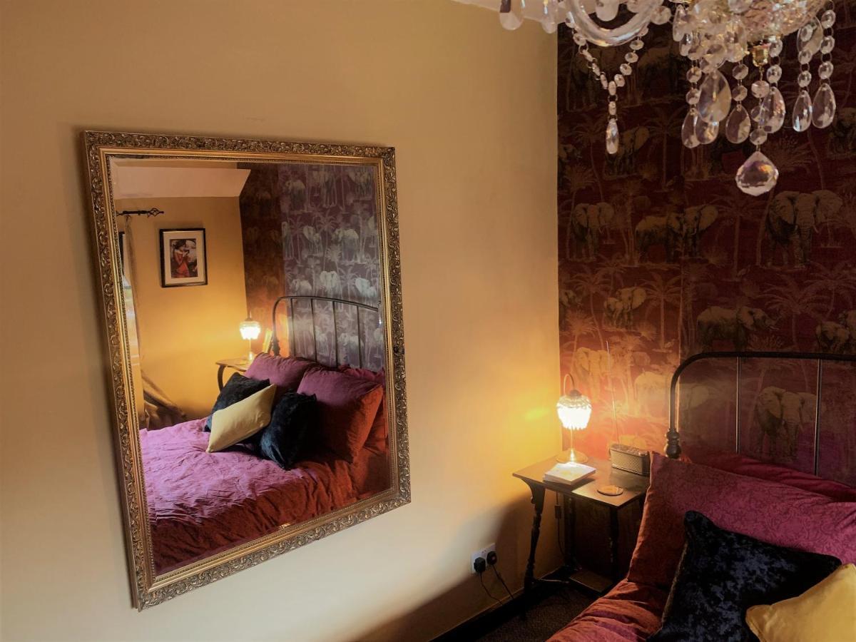 Bed and Breakfast Bohemianbreezebreaks Thornton Dale Esterno foto