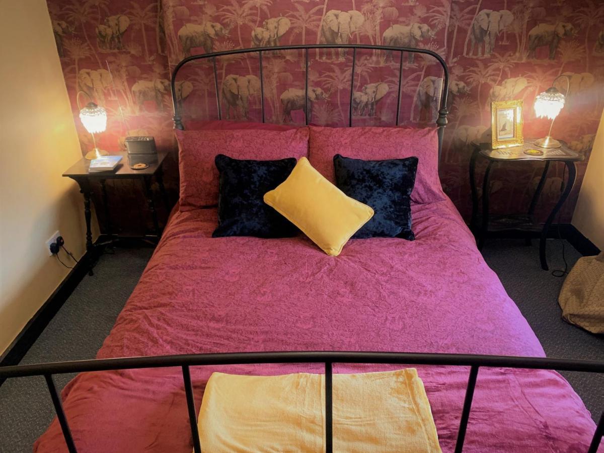 Bed and Breakfast Bohemianbreezebreaks Thornton Dale Esterno foto