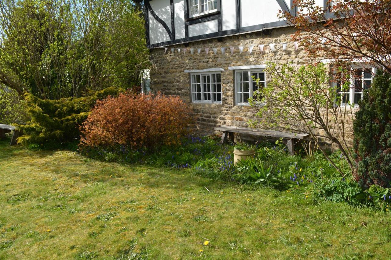 Bed and Breakfast Bohemianbreezebreaks Thornton Dale Esterno foto