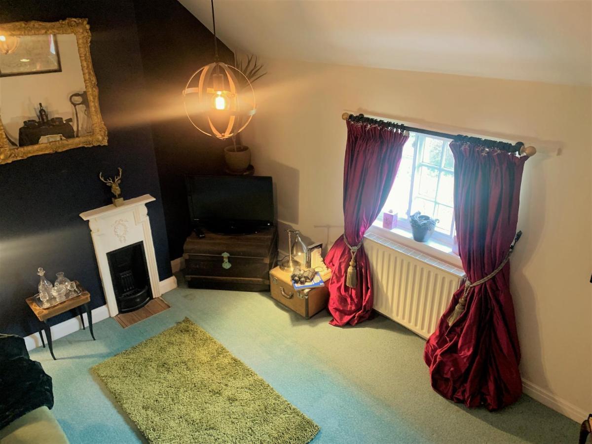 Bed and Breakfast Bohemianbreezebreaks Thornton Dale Esterno foto