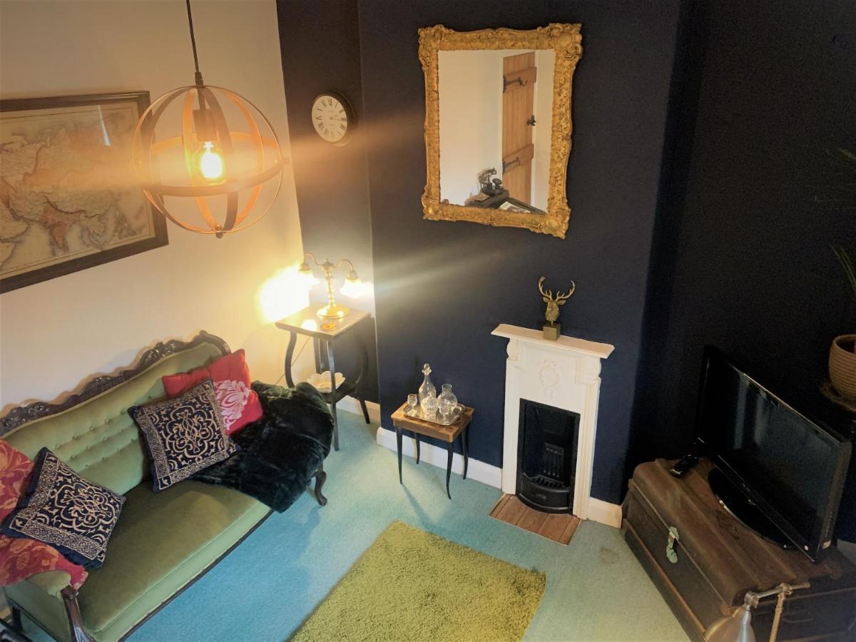 Bed and Breakfast Bohemianbreezebreaks Thornton Dale Esterno foto